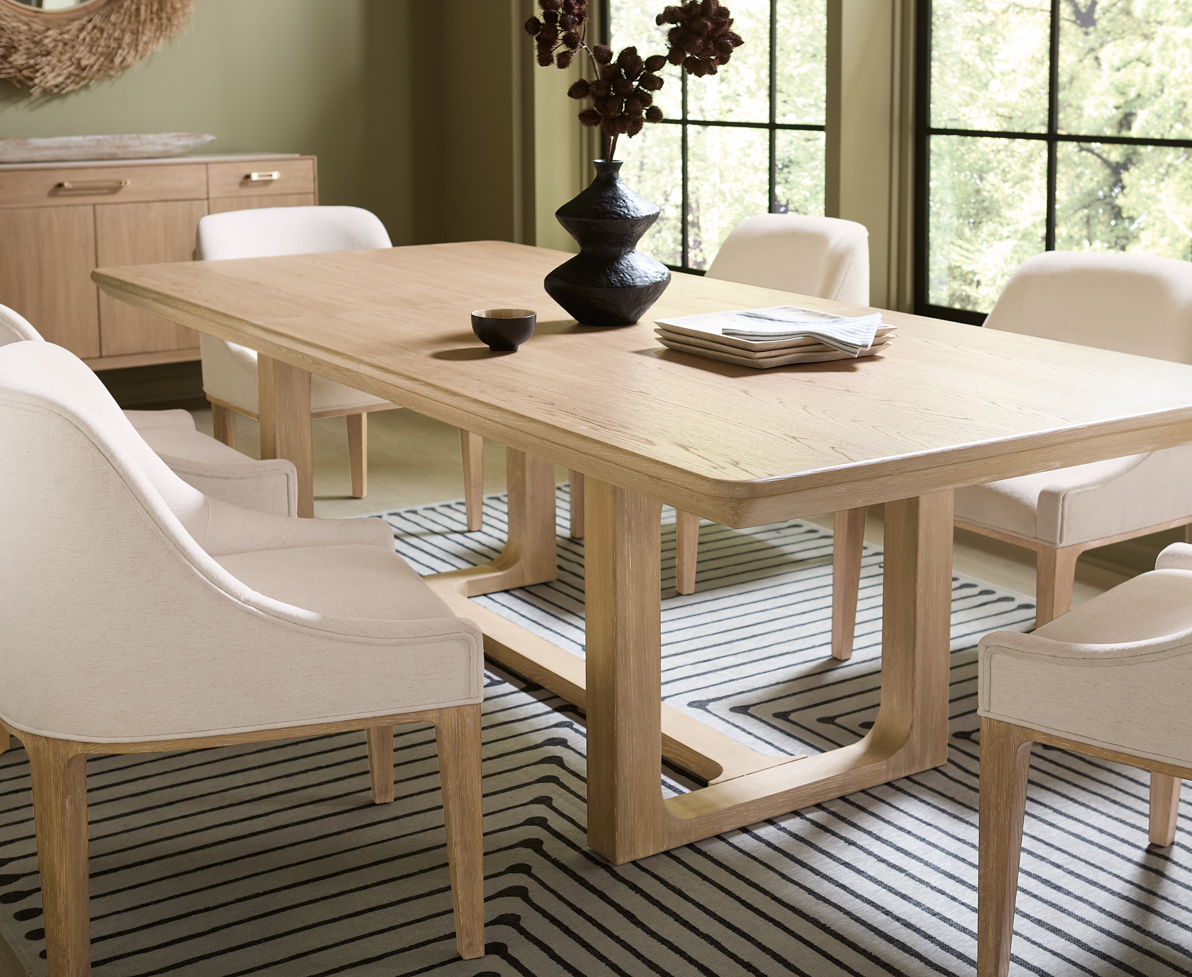 Banyon Bay Rectangle Dining Table with Two 20-inch Leaves