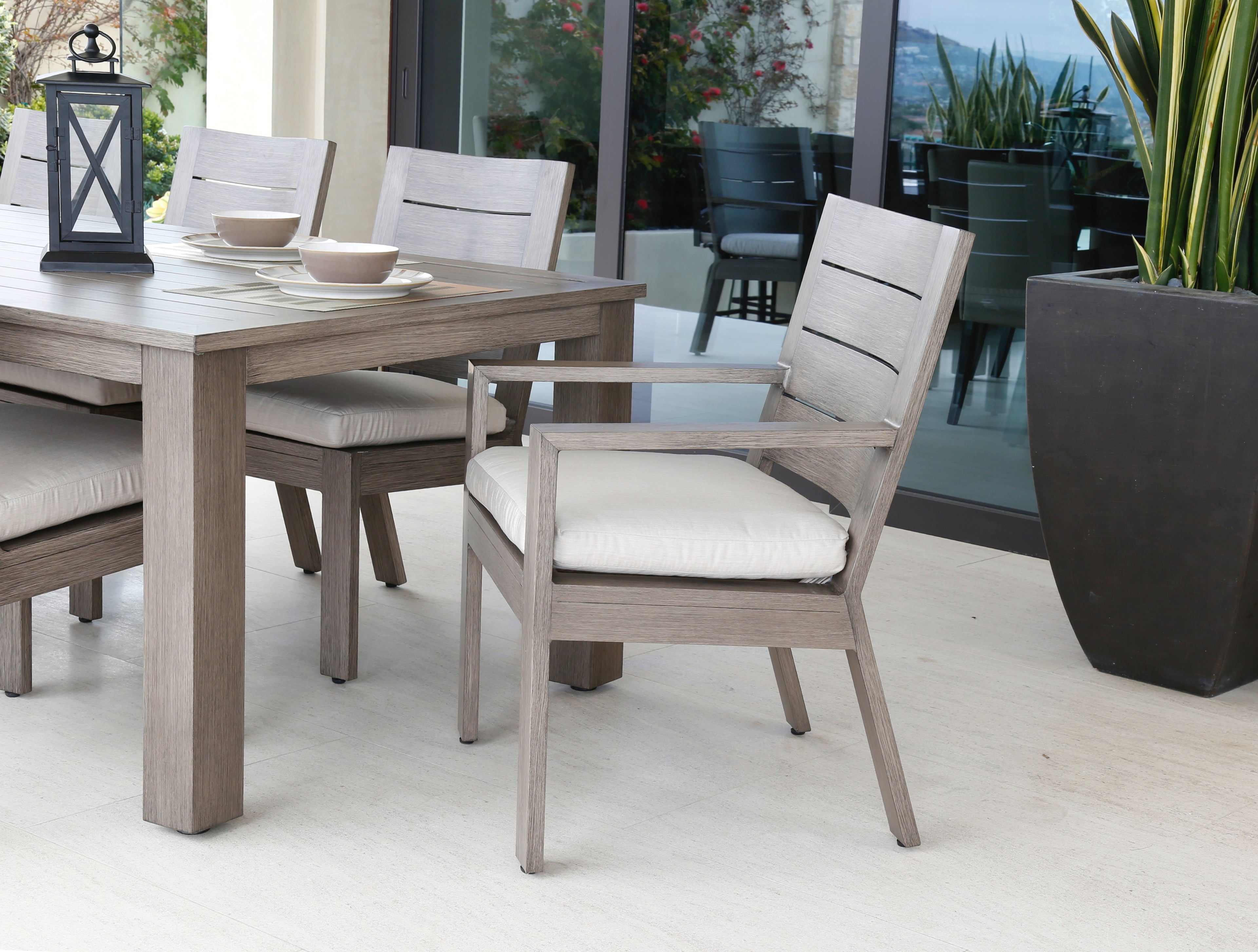 Laguna Dining Chair in Canvas Flax, No Welt