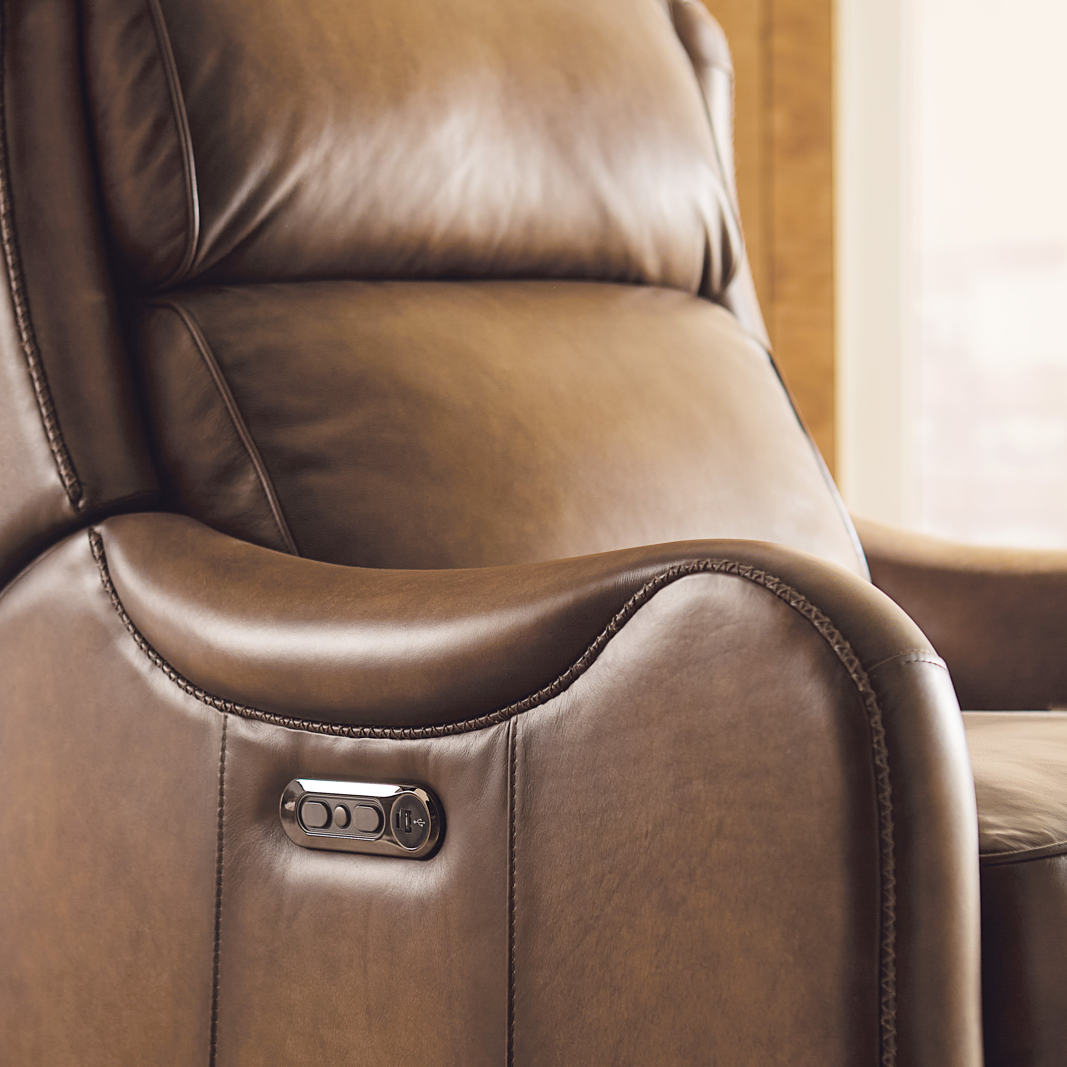 Carrington Power Recliner w/Power Headrest | Dark