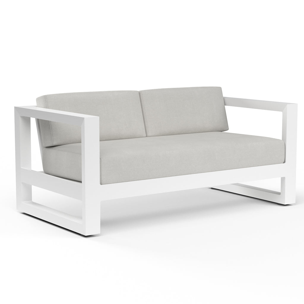 Newport Loveseat in Cast Silver, No Welt