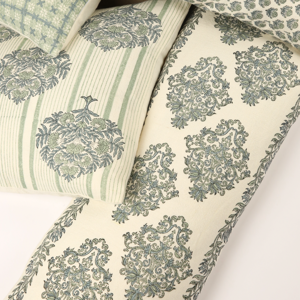 Titli Azur Pillow