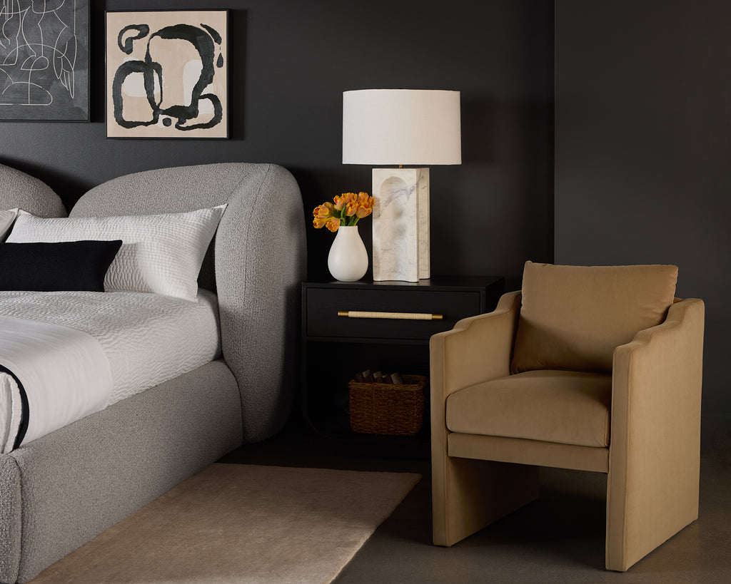 Rohe Table Lamp