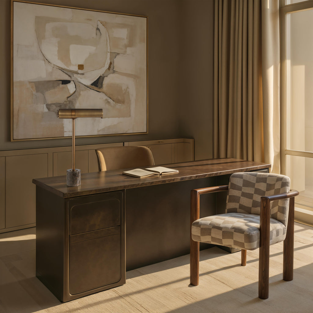 Gusle Table Lamp