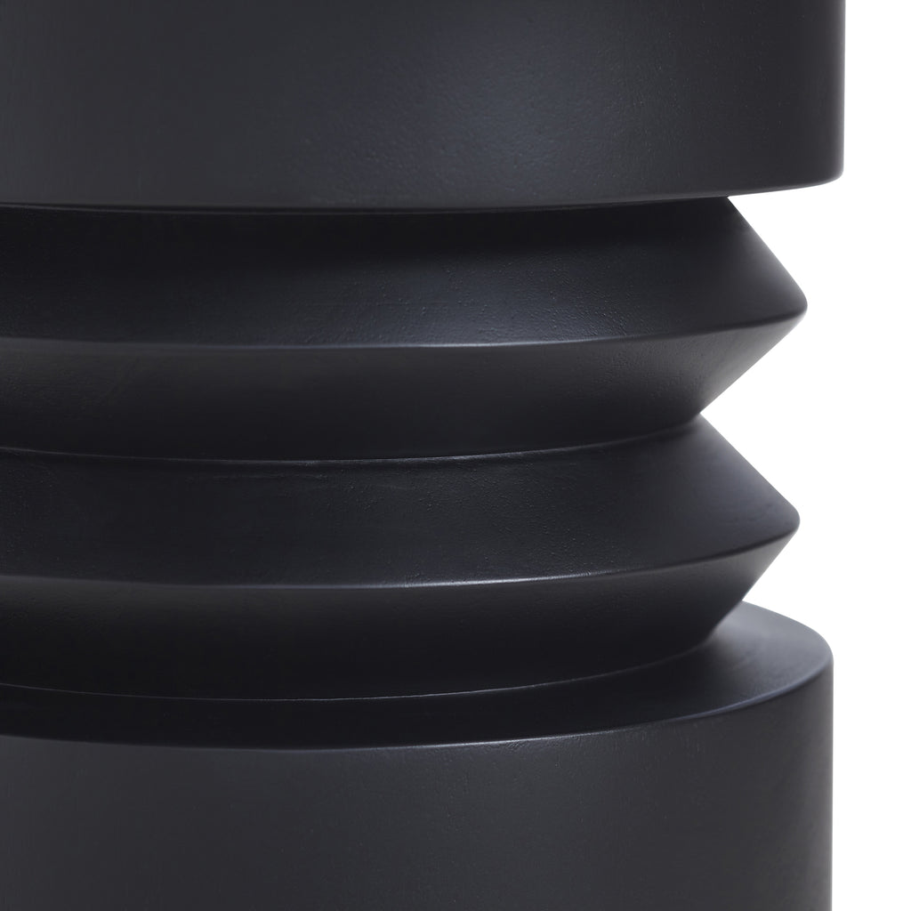 Talpa Side Table