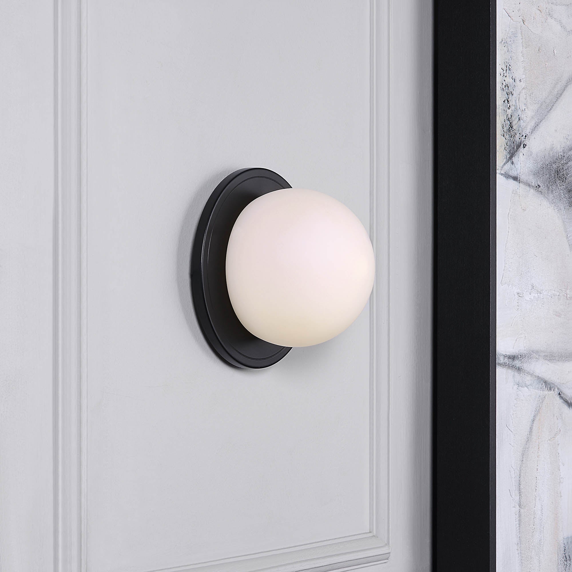 Sybil Sconce
