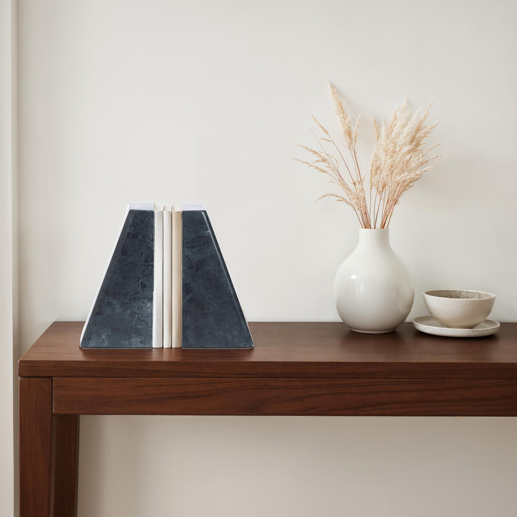 Poema Bookends