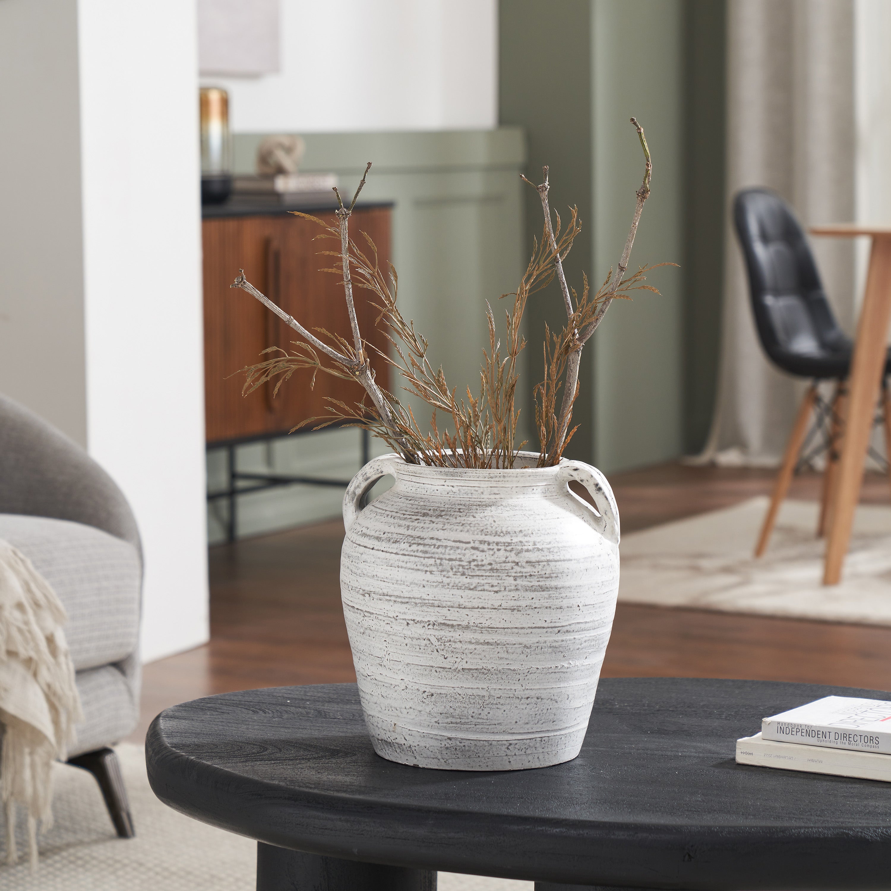 Blanco Vase