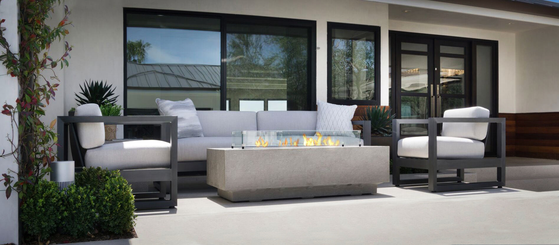 Redondo Sofa in Cast Silver, No Welt