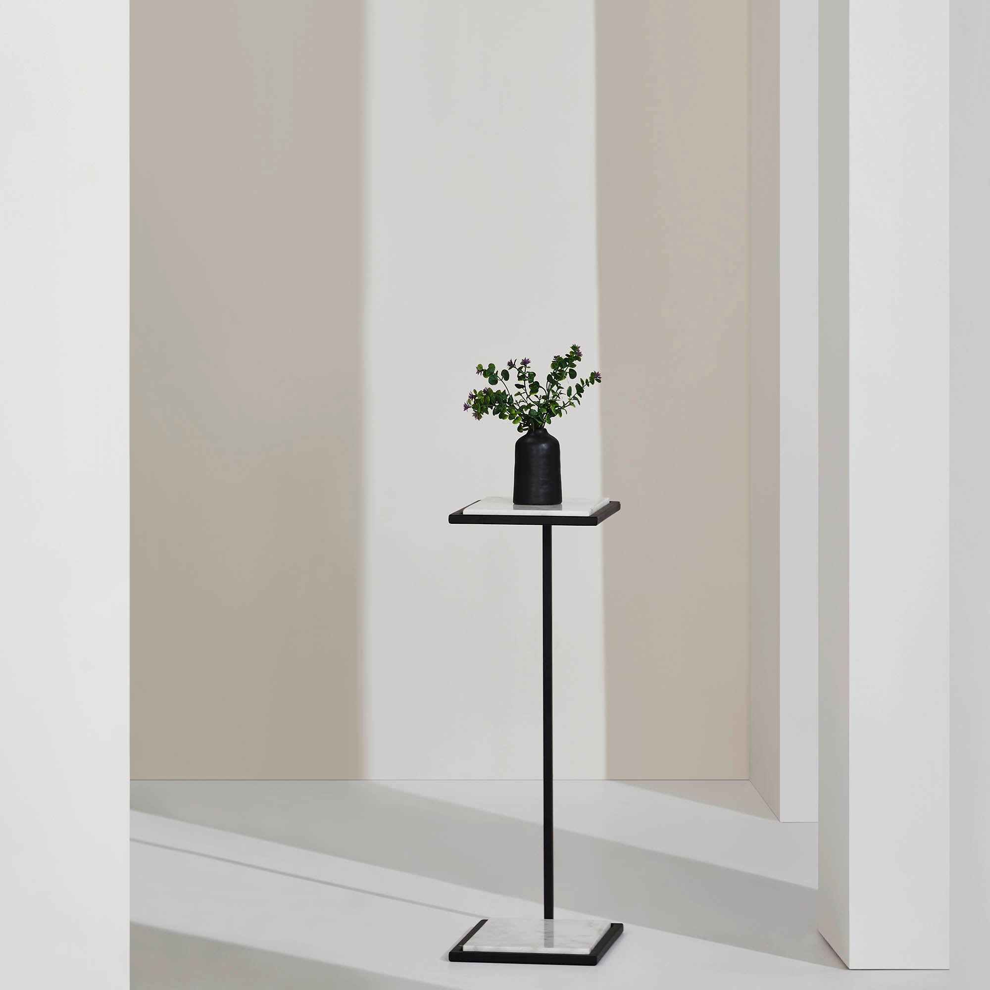 Danica Table