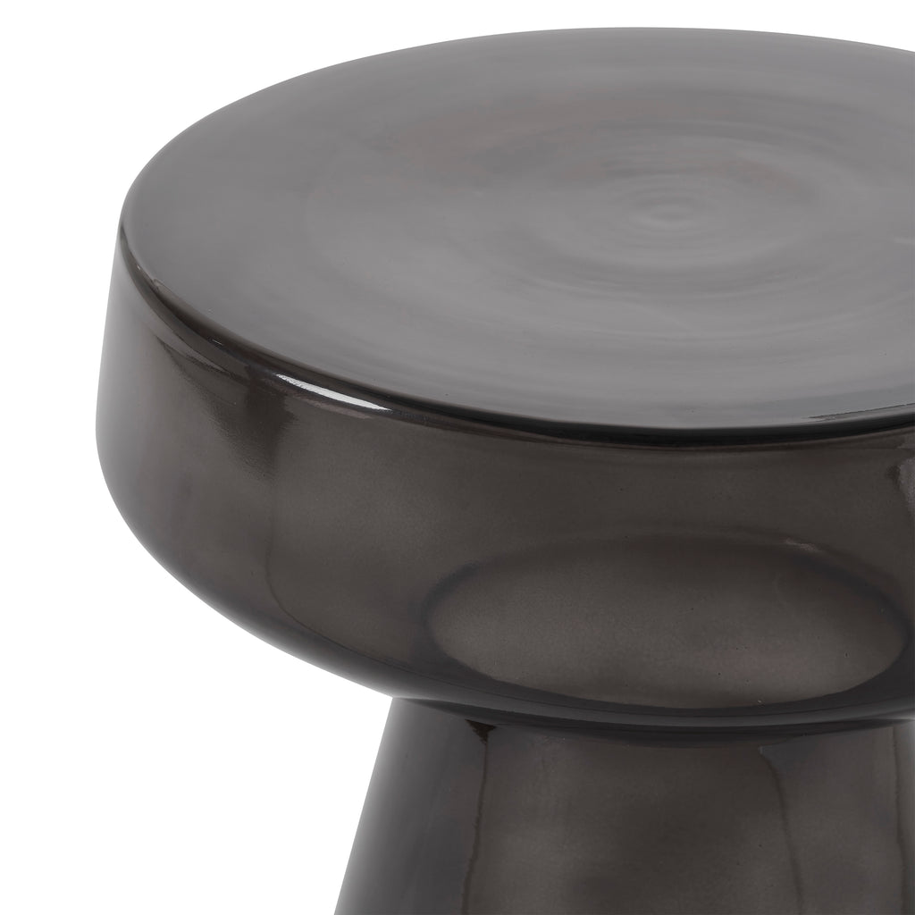 Lavinia Table