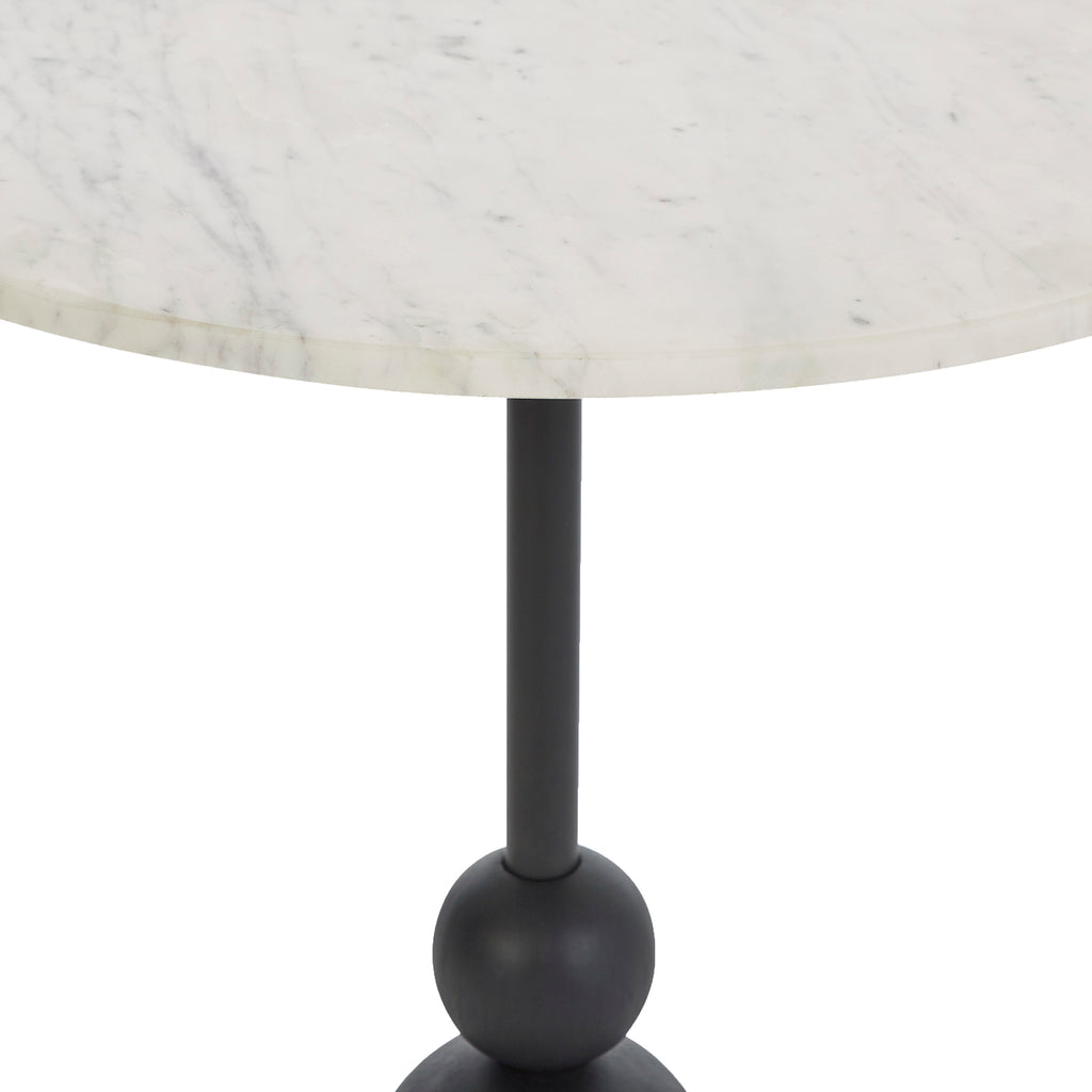 Corrine Table