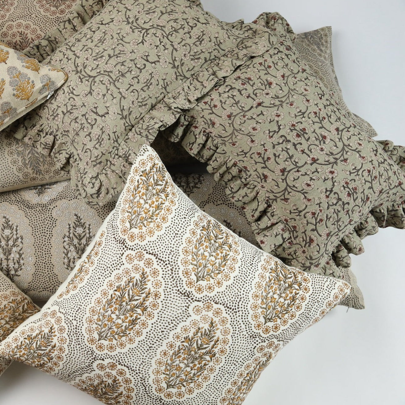 Winfleur Olive Mustard on White Pillow