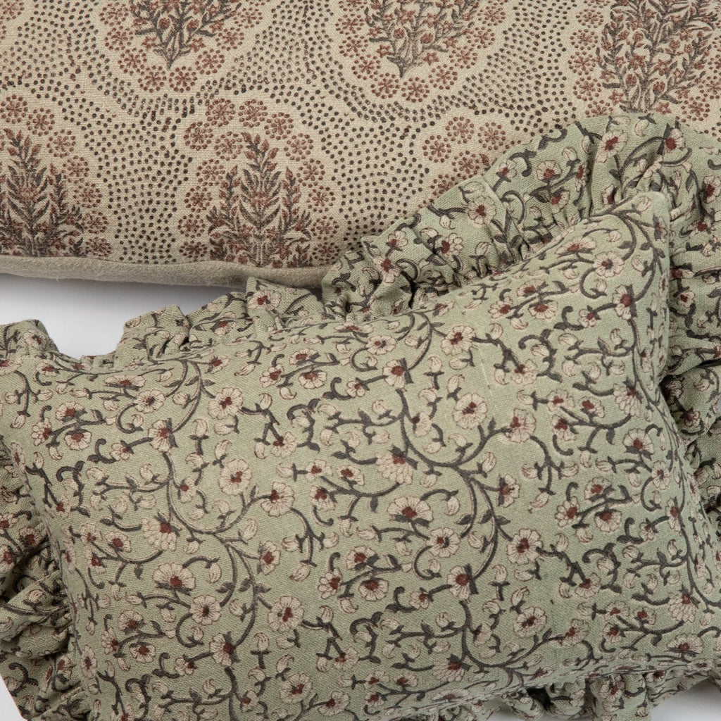 Winfleur Ruby Pillow