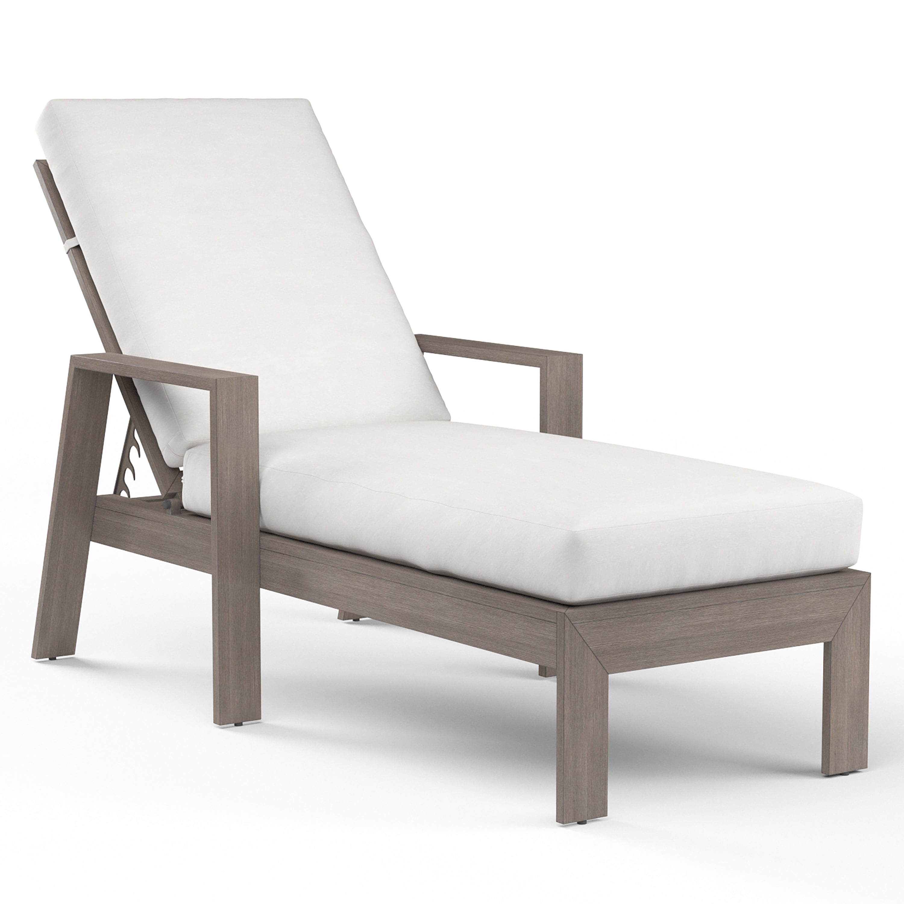Laguna Chaise Lounge in Canvas Flax, No Welt