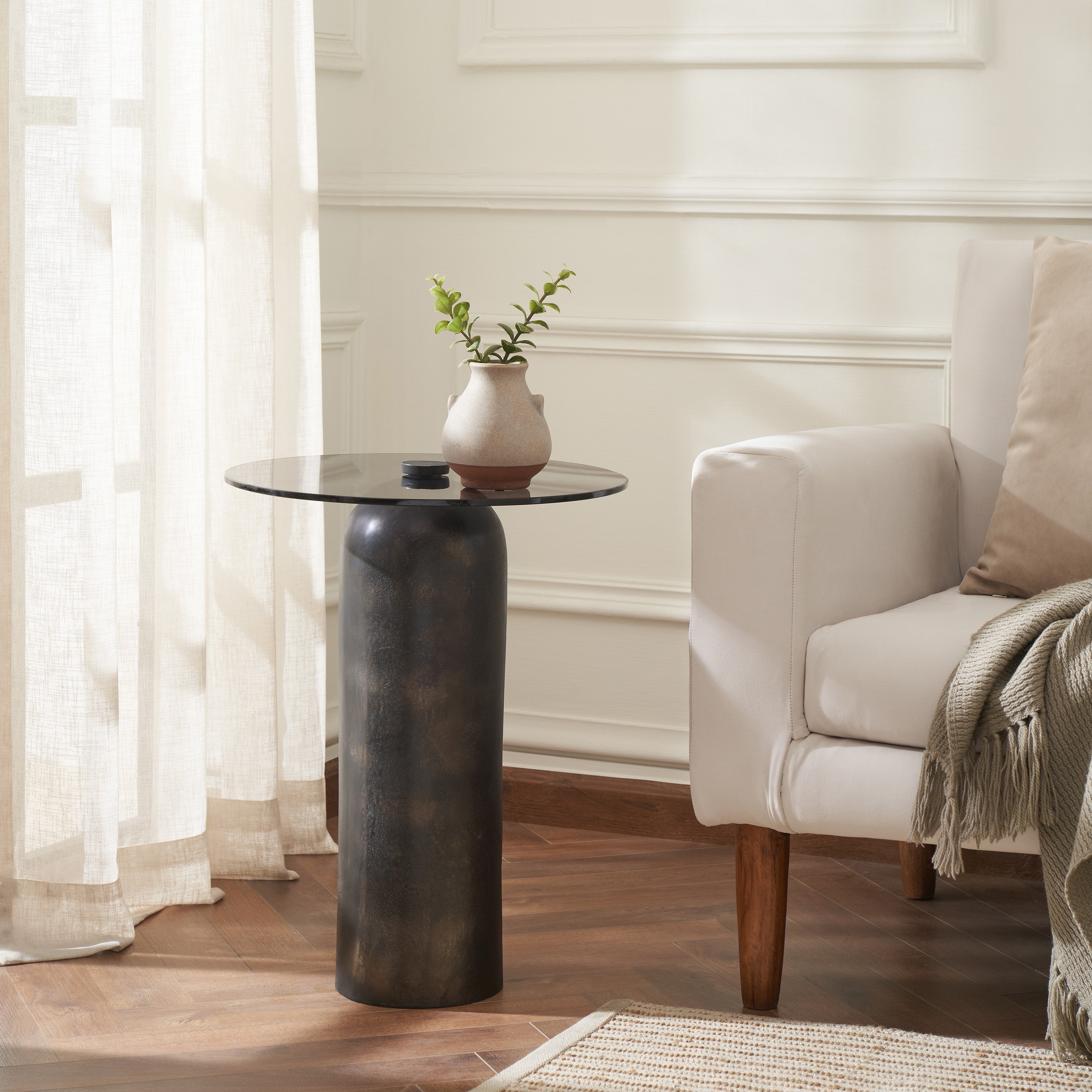 Arta Table