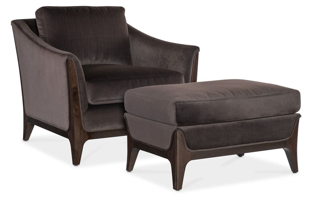 SoPower Headrestia Chair | Caviar
