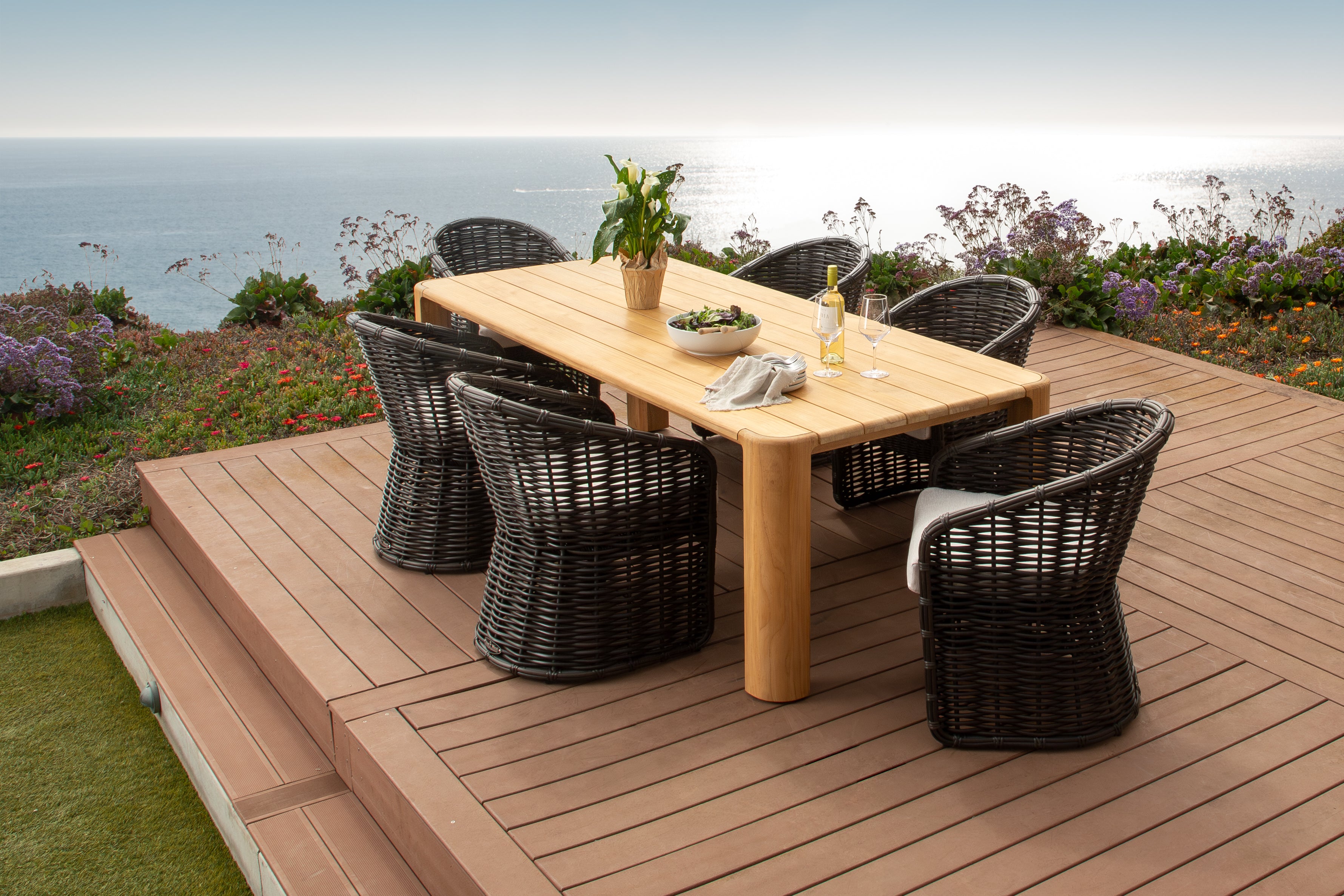 Cabo Dining Chair in Soothe Pearl w/ Flange Welt