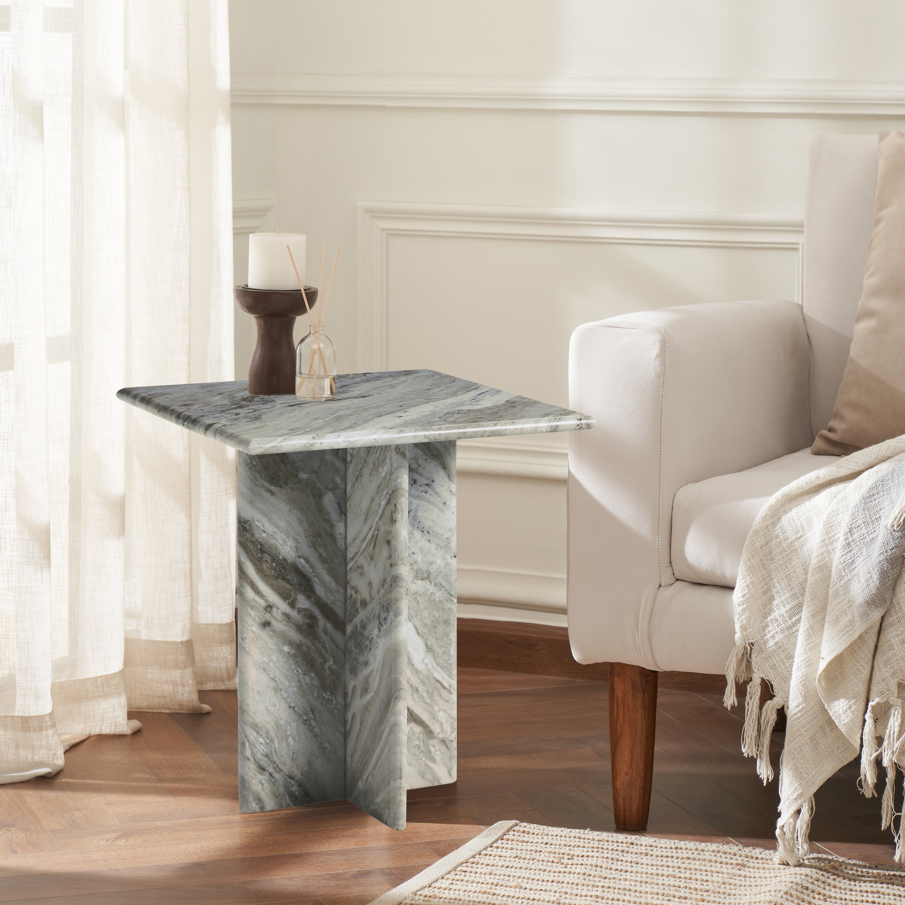 Grayson Table
