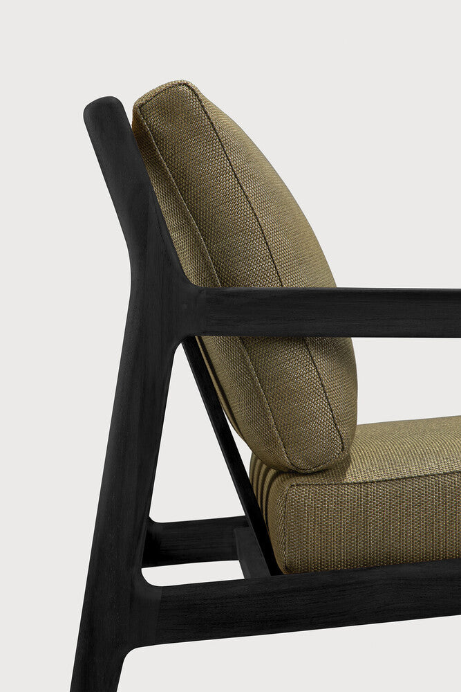 Jack Outdoor Lounge Chair | Varnished Teak | Black | Green Fabric