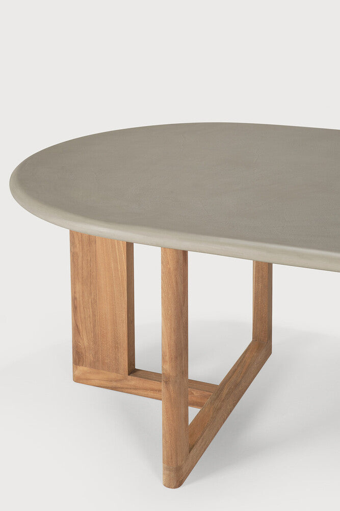 Trestle Outdoor Dining Table | Varnished Concrete Top | Reclaimed Teak Base | Light Grey | Oblong