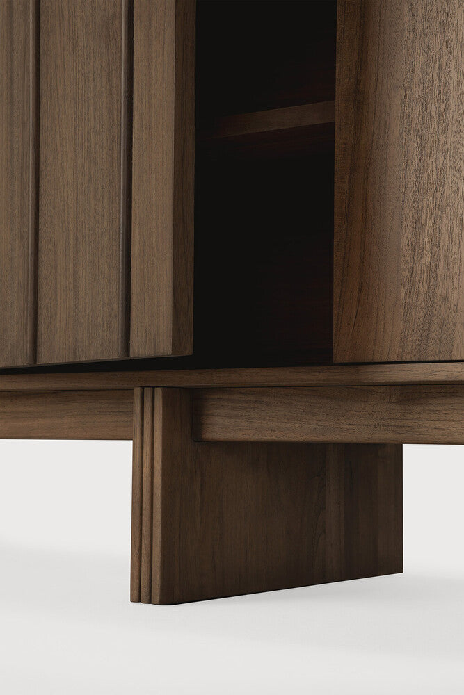 Pillar Sideboard | Varnished Teak | Wild Brown | 2 Doors