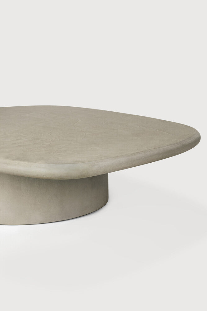 Elements Outdoor Coffee Table | Varnished Concrete | Light Grey | Pebble Shape