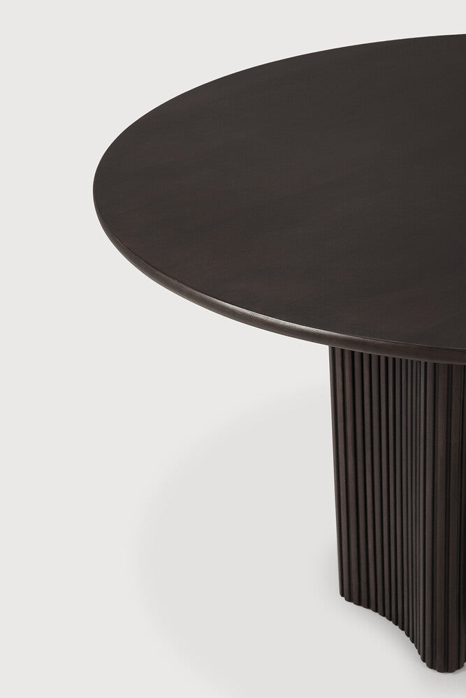 Roller Max Dining Table | Varnished Mahogany | Dark Brown | Round