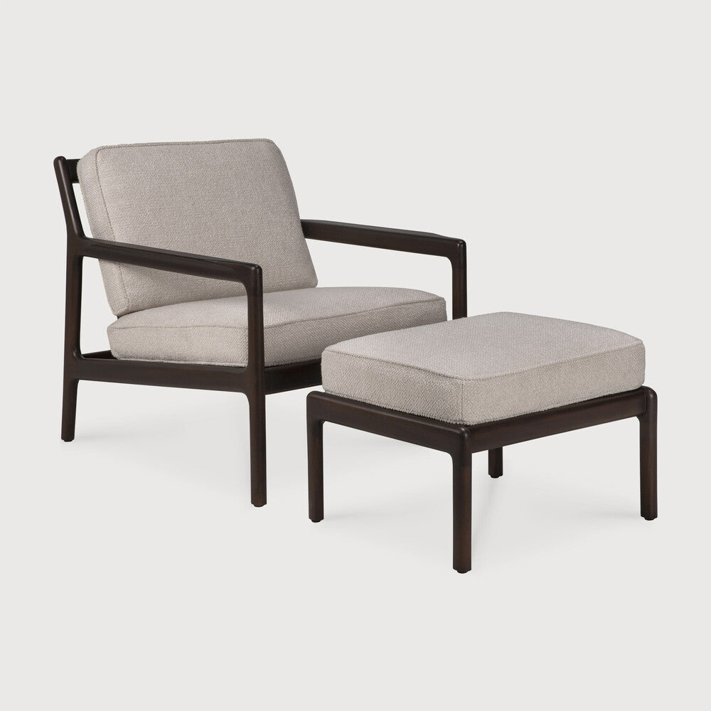 Jack Lounge Chair | Varnished Mahogany | Dark Brown | Ivory Fabric