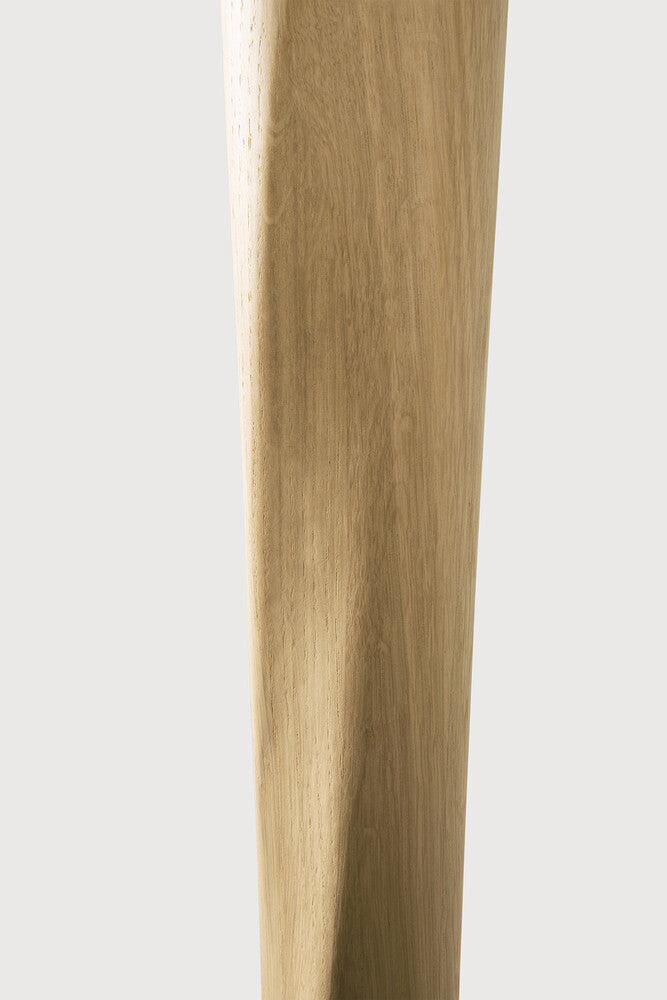 Torsion Dining Table | Varnished Oak | Round | Low Height | 28" X 28"