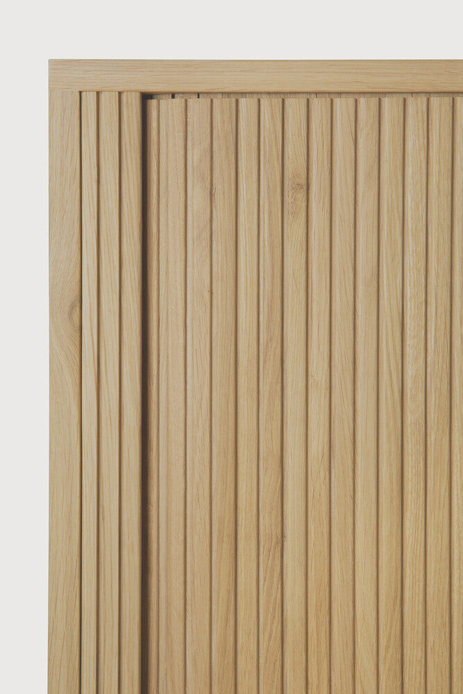 Roller Max Sideboard | Oak | 2 Doors | 66" X 18"
