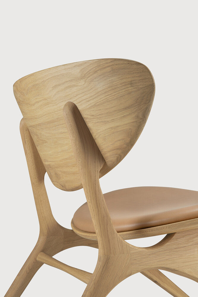 Eye Lounge Chair | Varnished Oak | Sienna Leather | Upholstered Backrest + Seat