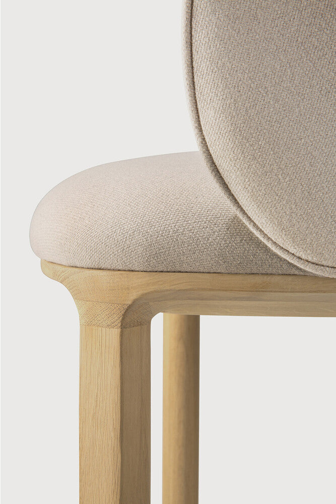 Unda Dining Chair | Varnished Oak | Salt Fabric