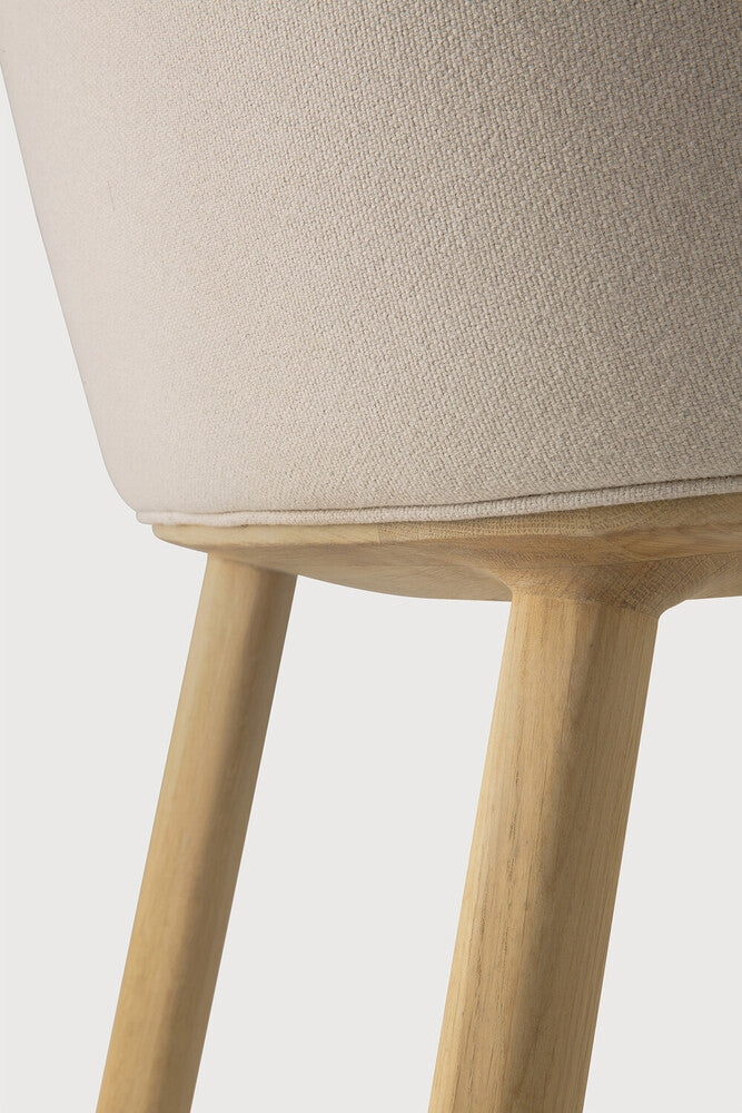 Unda Dining Chair | Varnished Oak | Salt Fabric