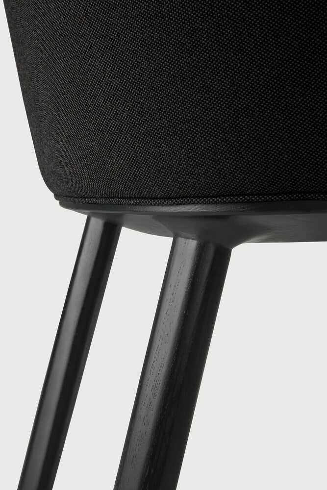 Unda Dining Chair | Varnished Oak | Black | Charcoal Fabric