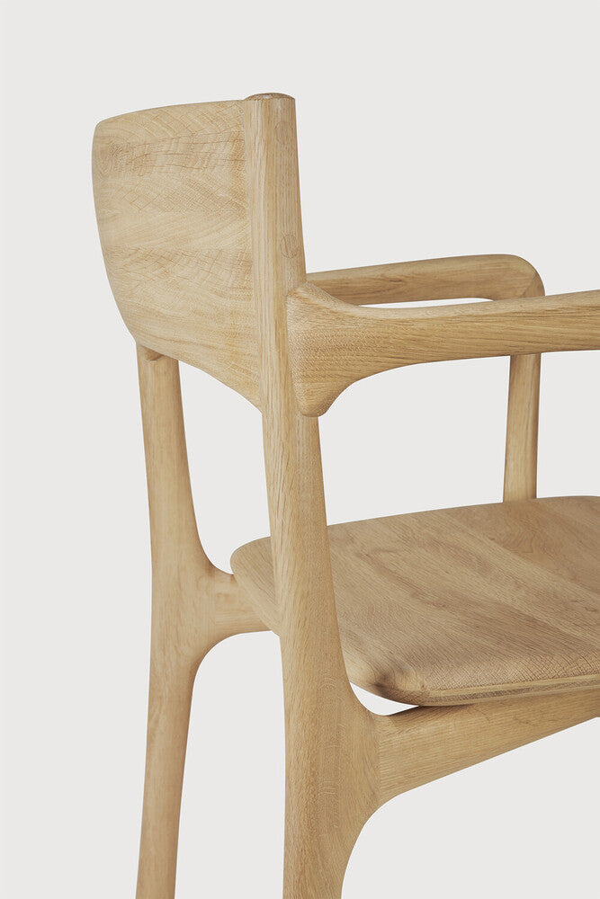 Pi Dining Chair | Oak | With Arms