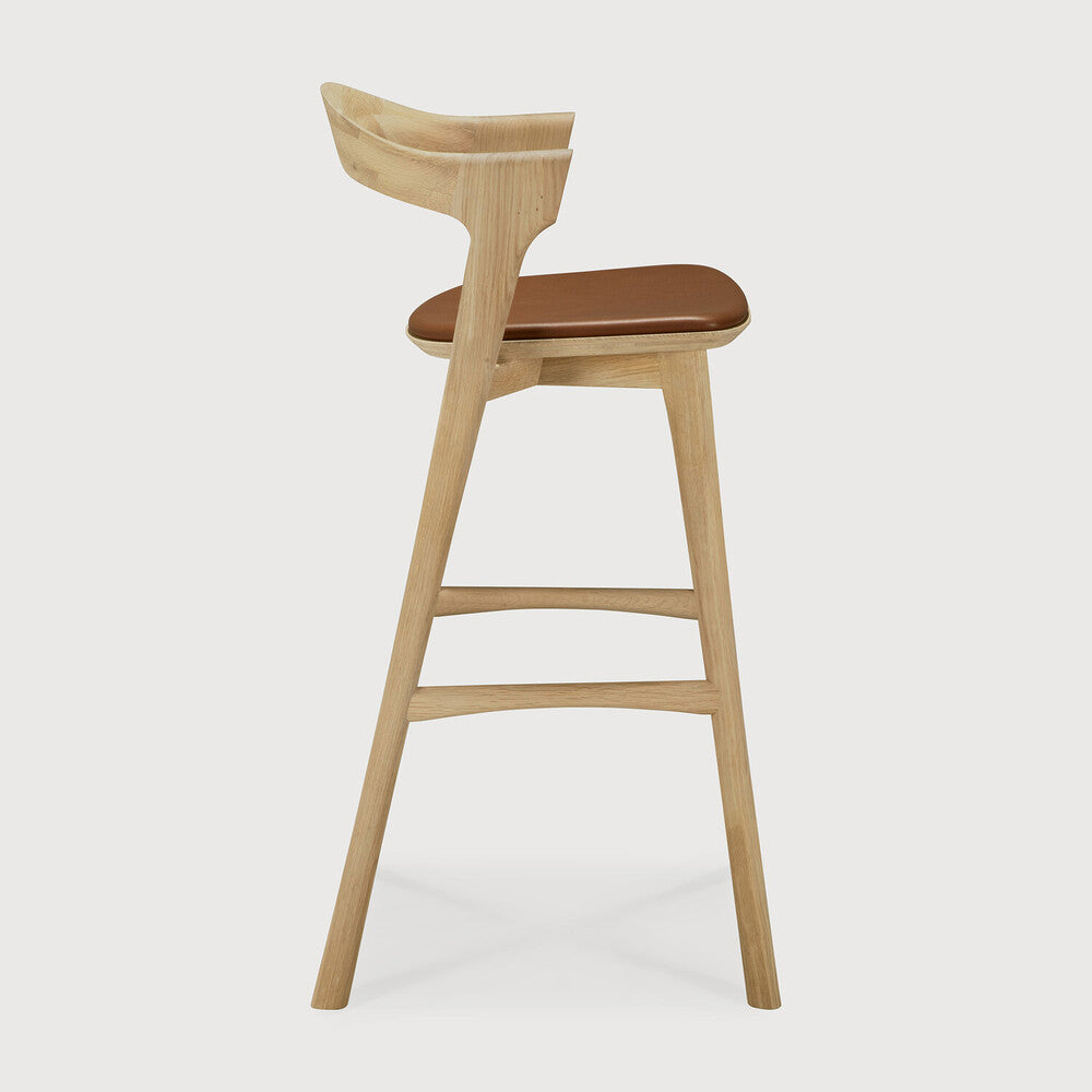Bok Bar Stool | Varnished Oak | Cognac Leather