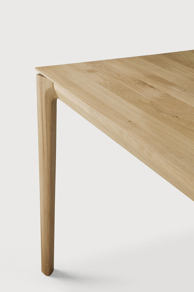 Bok Extendable Dining Table | Varnished Oak | Rectangular | 47"|71" X 35"