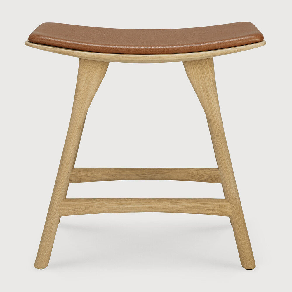 Osso Stool | Varnished Oak | Cognac Leather