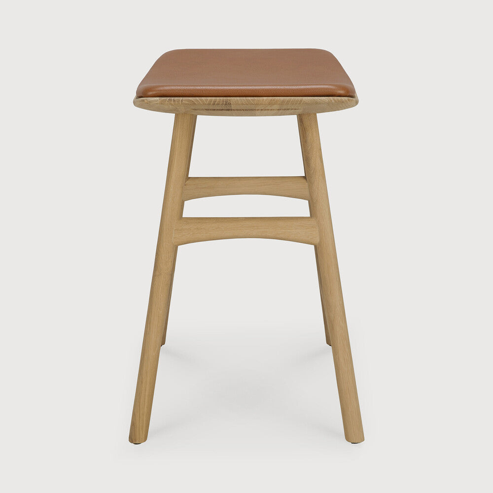 Osso Stool | Varnished Oak | Cognac Leather