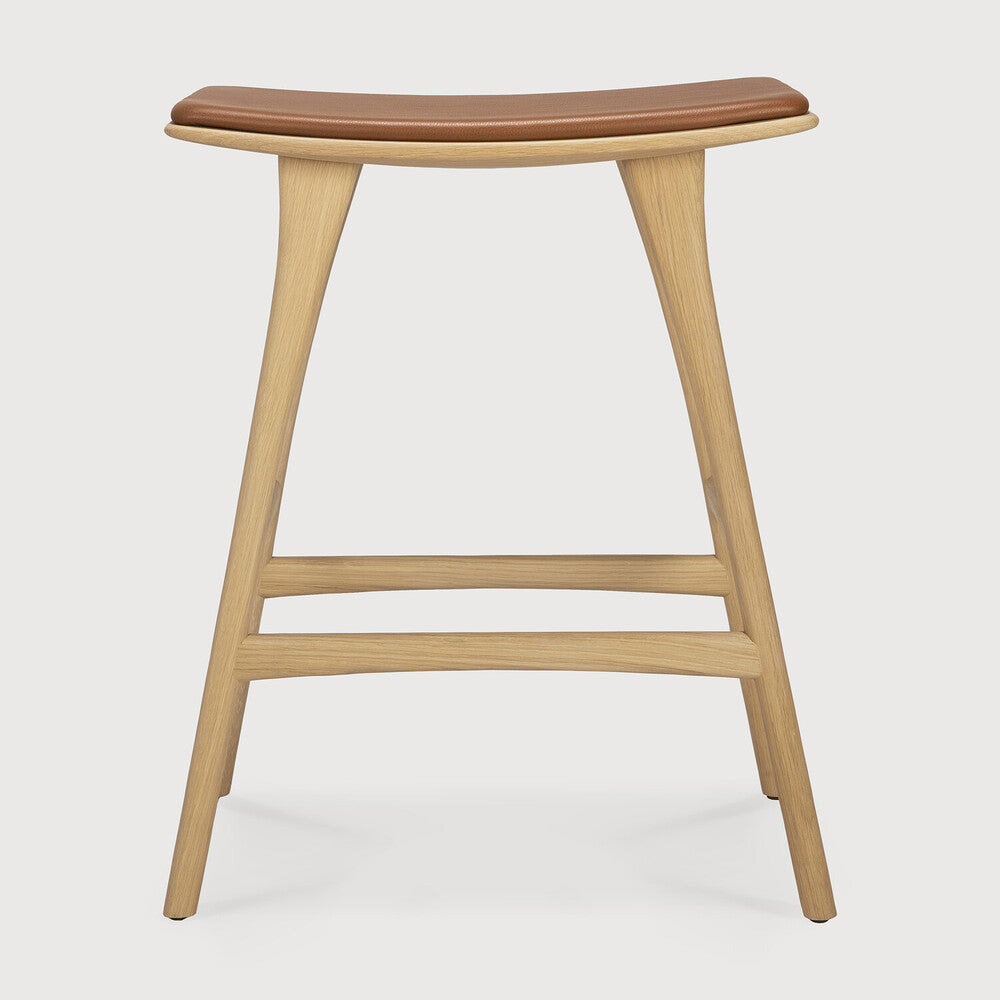Osso Counter Stool | Varnished Oak | Cognac Leather