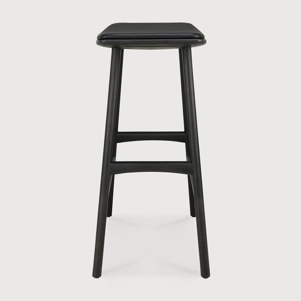 Osso Counter Stool | Varnished Oak | Black | Black Leather