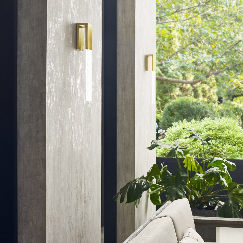 Kulma Large Wall Natural Brass 2700K 90 CRI