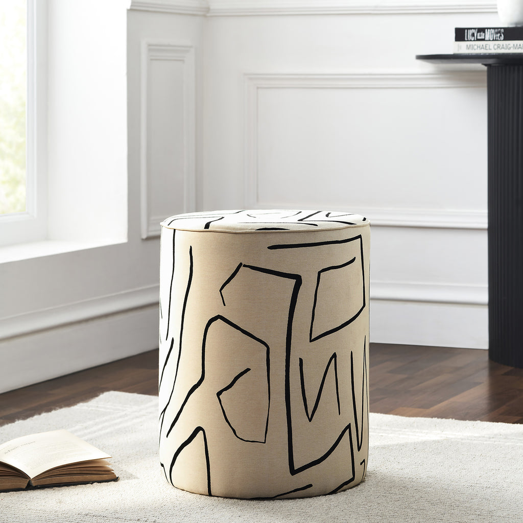 Rachelle Stool