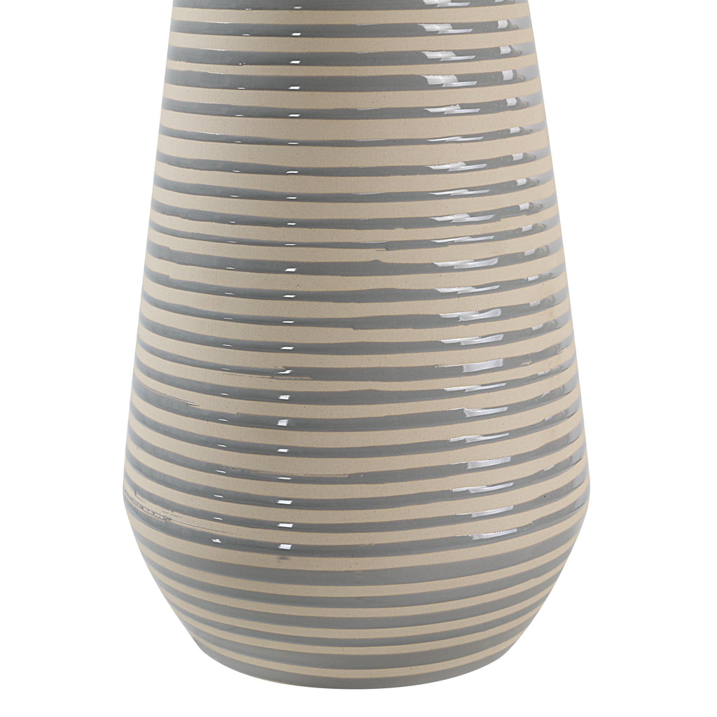 Pera Table Lamp