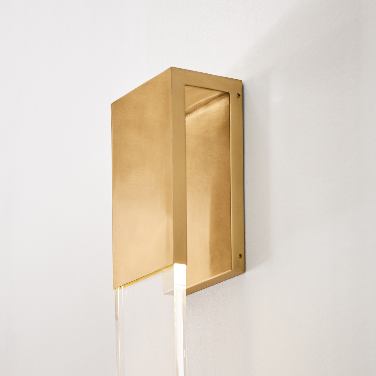 Kulma Large Wall Natural Brass 2700K 90 CRI