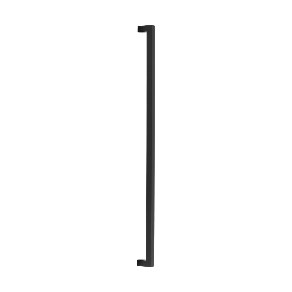 Stagger Large Wall | Outdoor Black Mud-In 120V