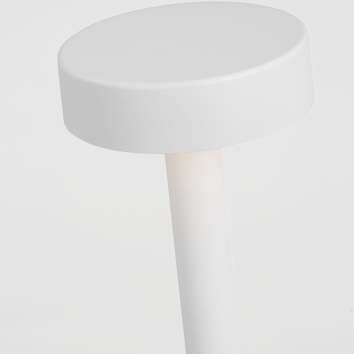Moneta Accent Rechargeable Table Lamp matte White 2700K 90 CRI wall charger included