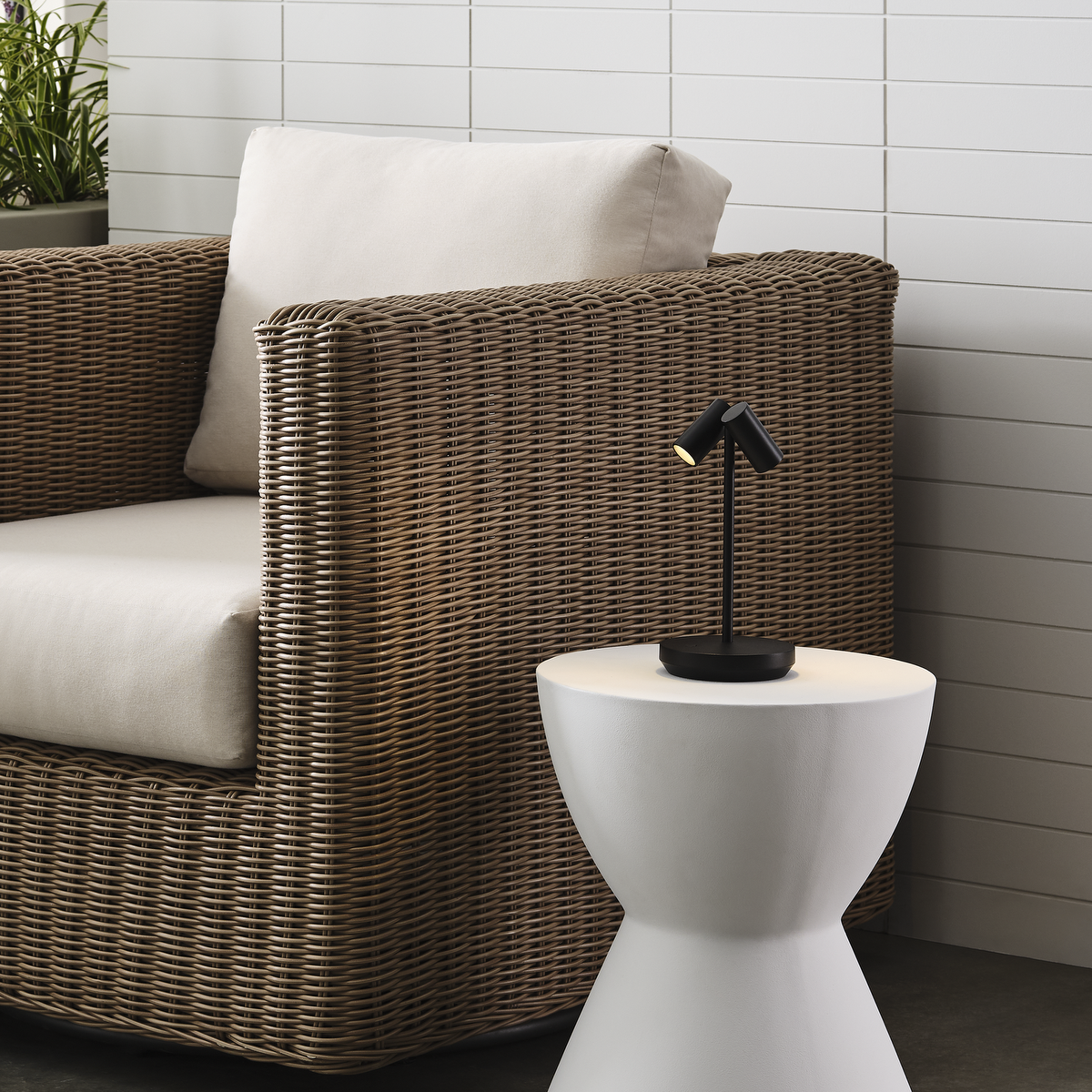 Doppia Short Accent Rechargeable Table Lamp Black 2700K 90 CRI