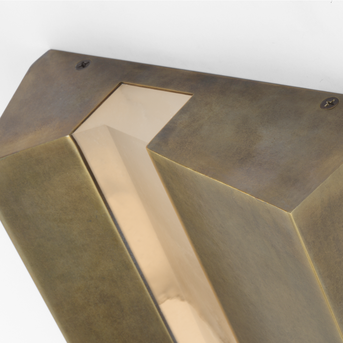Austera 20" Sconce | Mottled Brass | Alabaster