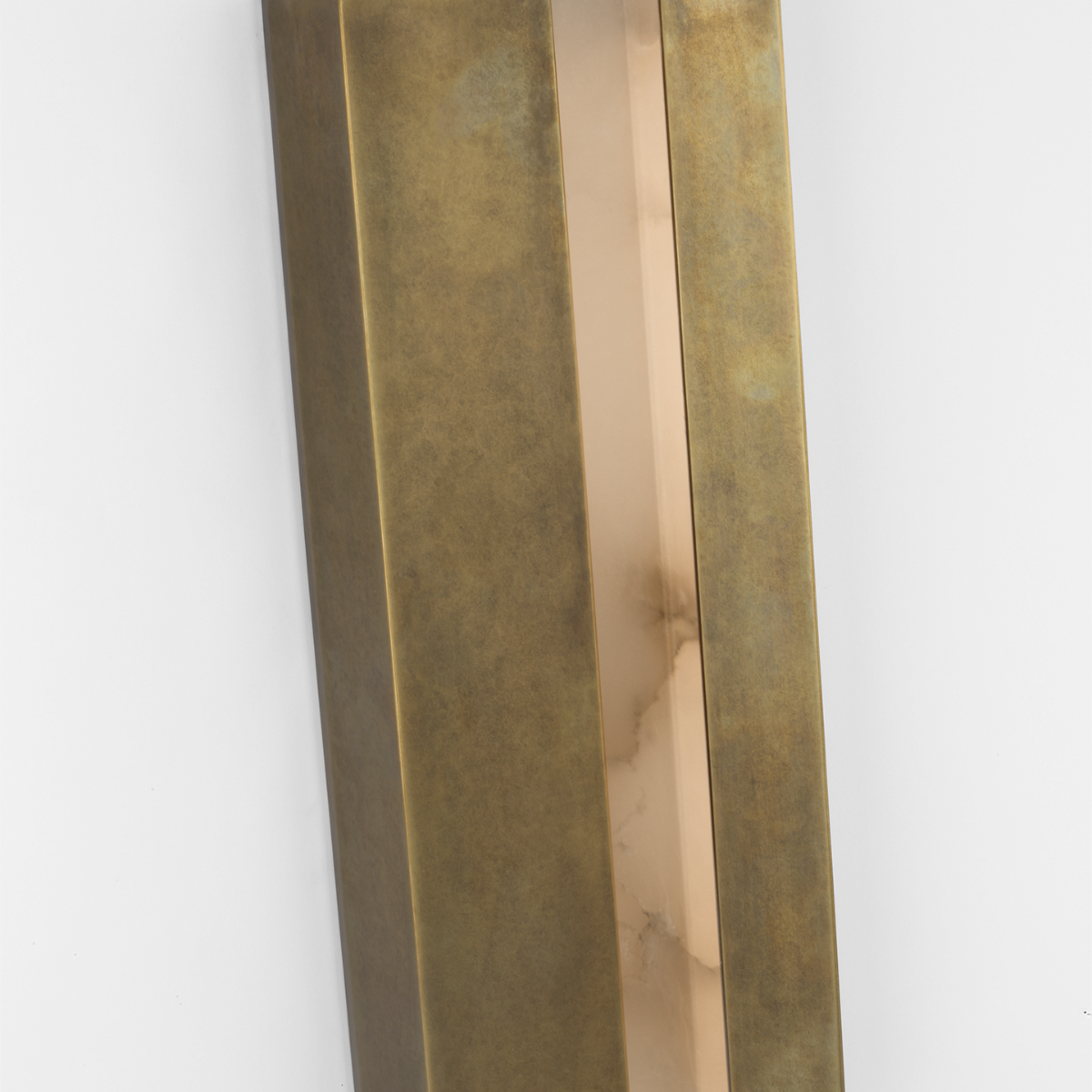 Austera 20" Sconce | Mottled Brass | Alabaster